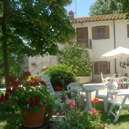Bed And Breakfast Casale Isorella 산제미니 외부 사진